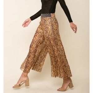 RAGA, Gold printed pants, L